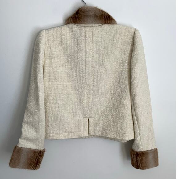 Emily McCarthy Winter White Lady Jacket NWT size medium - Picture 5 of 7